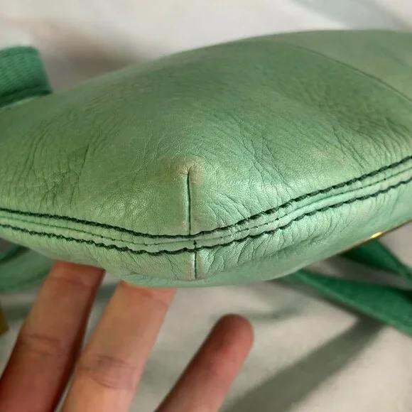 Vintage Fossil Explorer Leather Crossbody Bag Sage Green - Picture 5 of 8
